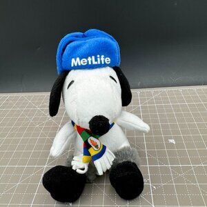 2014 Peanuts Met Life Winter Olympics Snoopy Striped Scarf Hat Boots Plush